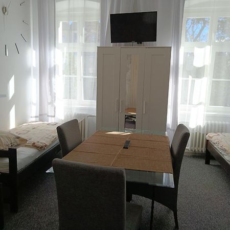 Hotel Polonia Namyslow Ngoại thất bức ảnh