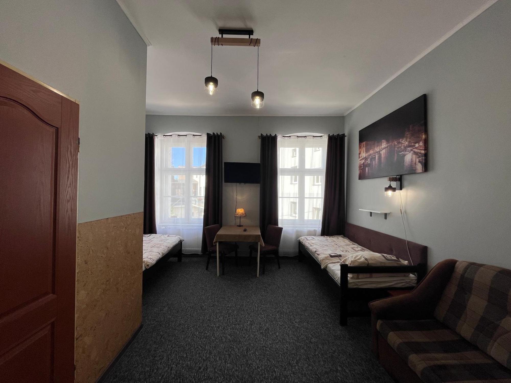 Hotel Polonia Namyslow Ngoại thất bức ảnh