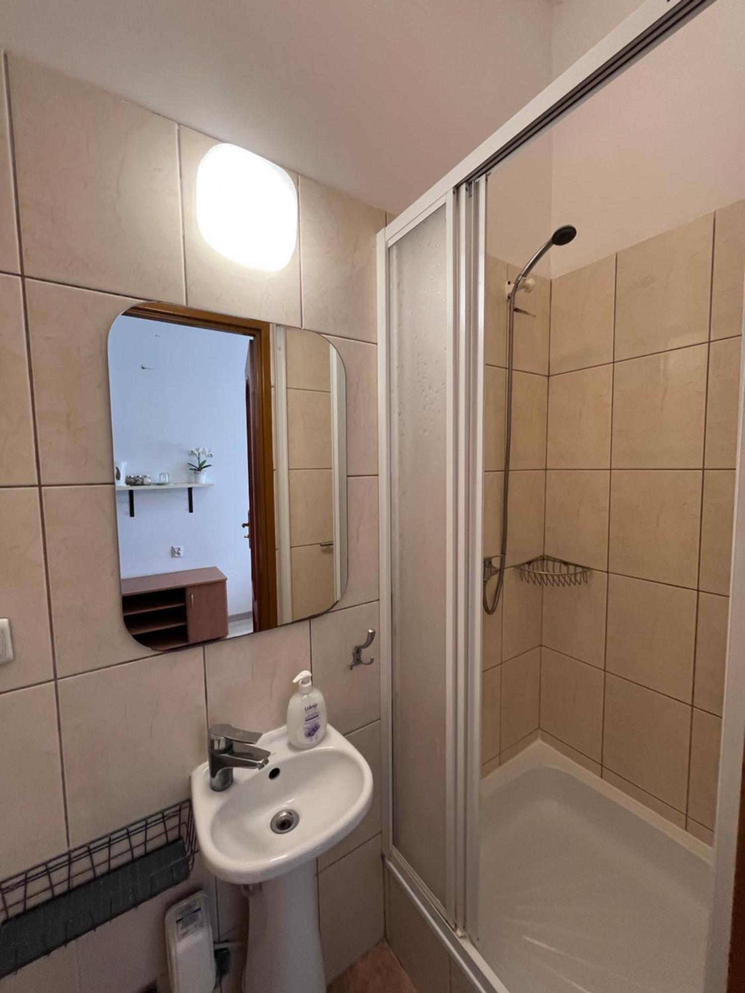 Hotel Polonia Namyslow Ngoại thất bức ảnh