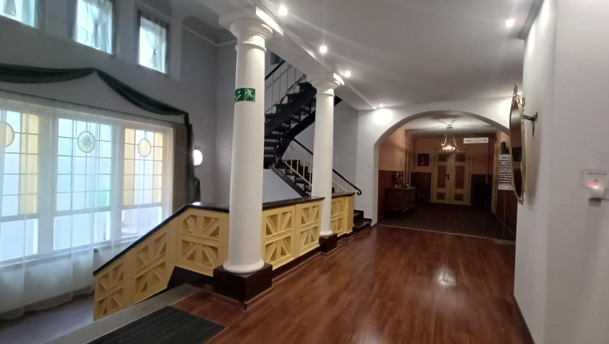 Hotel Polonia Namyslow Ngoại thất bức ảnh